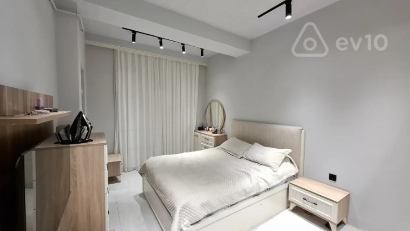 3 otaqlı mənzil, 82 m², S.S.Axundov — Mənzil, Bakı (11)