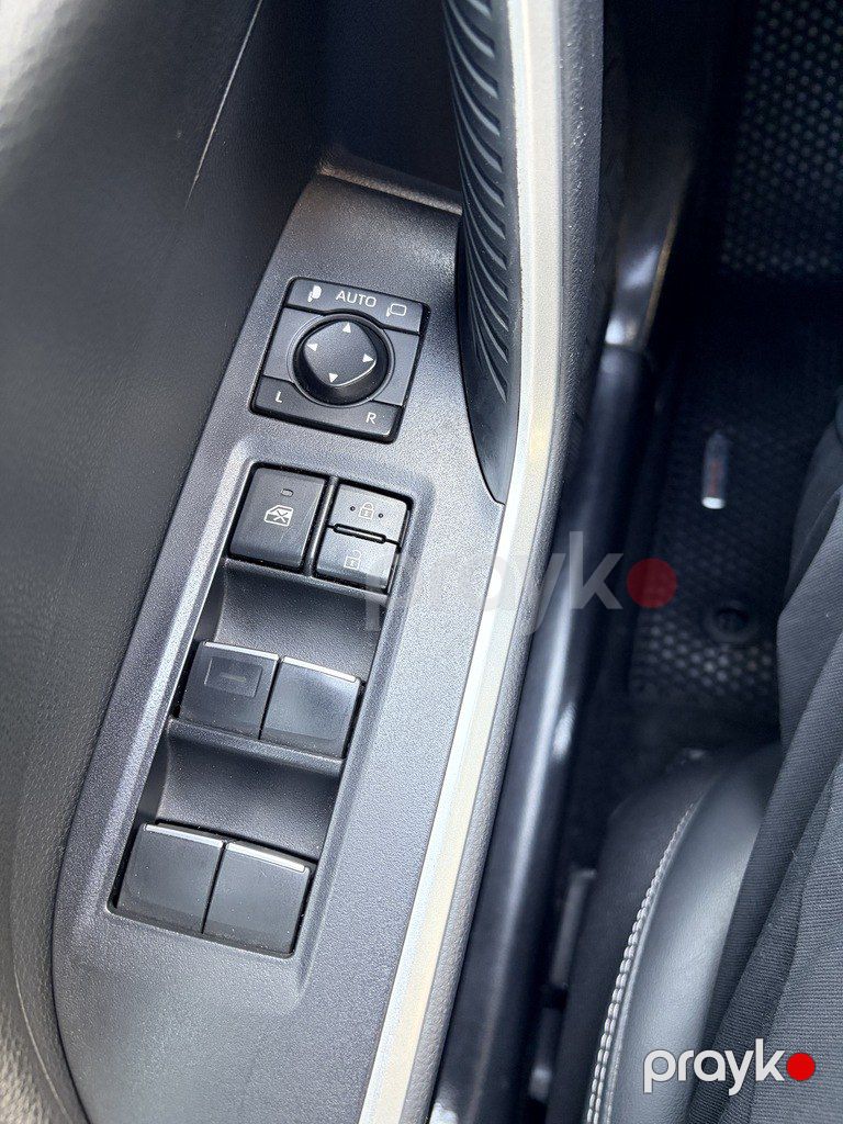 Toyota RAV4, 2.0 L, 2021 il, 92 400 km — Avtomobillər, Bakı (8)