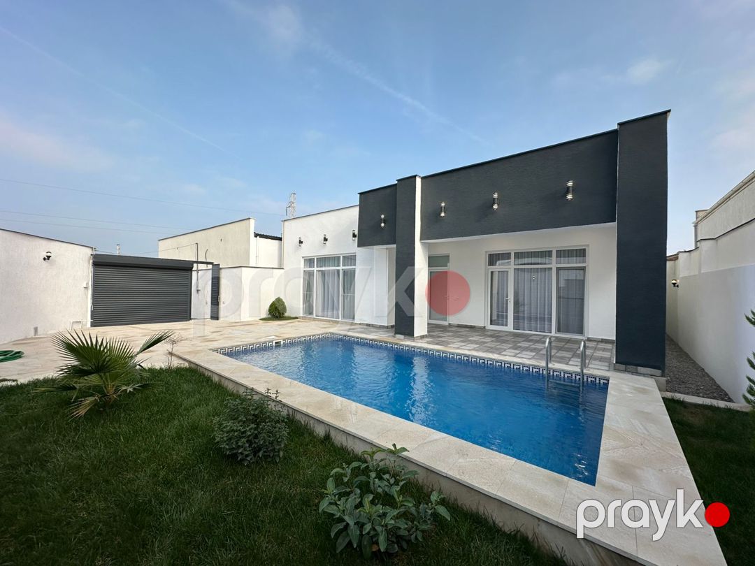 Satılır 4 otaqlı həyət evi/bağ evi 150 m² — Ev, villa, Bakı (4)