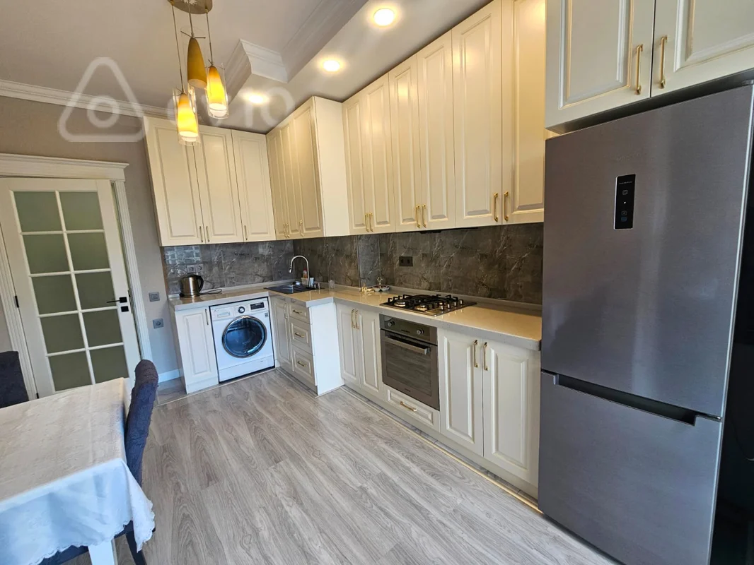 3 otaqlı mənzil, 105 m², Əliyar Əliyev küçə — kirayə — Mənzil, Bakı (10)