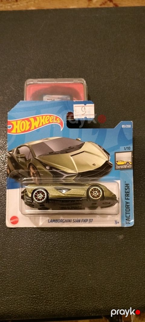 Hot wheels modeli — Bakı