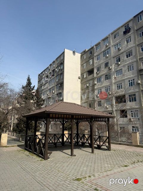 Satılır 2 otaqlı köhnə tikili 50 m² — Bakı