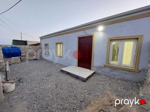 Satılır 3 otaqlı həyət evi/bağ evi 70 m² — Bakı