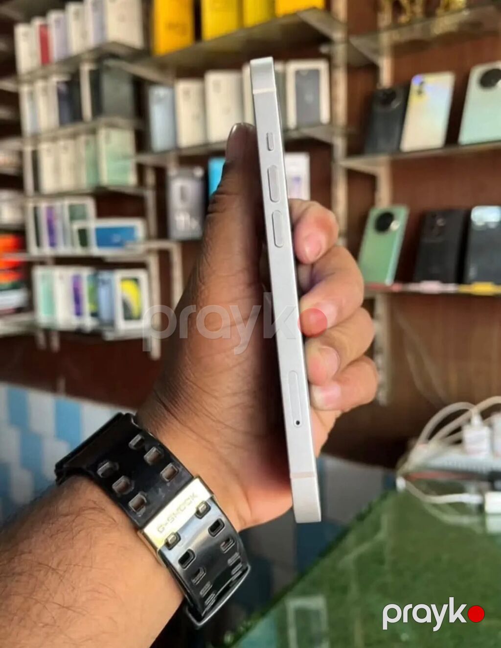 IPhone 13, 128 GB, Starlight, Zəmanət, Simsiz şarj, Face ID — Apple iPhone, Digah (3)