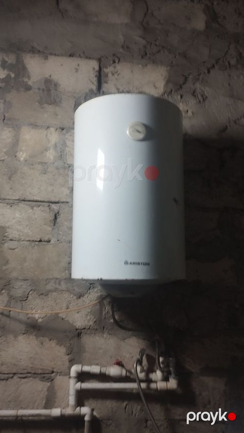 Ariston 80 l, İşlənmiş, Kredit yoxdur, Ünvandan götürmə — Qobu