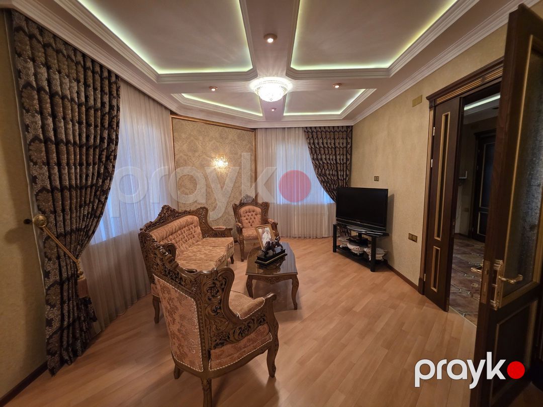 Satılır 10 otaqlı həyət evi/bağ evi 300 m² — Ev, villa, Bakı (8)