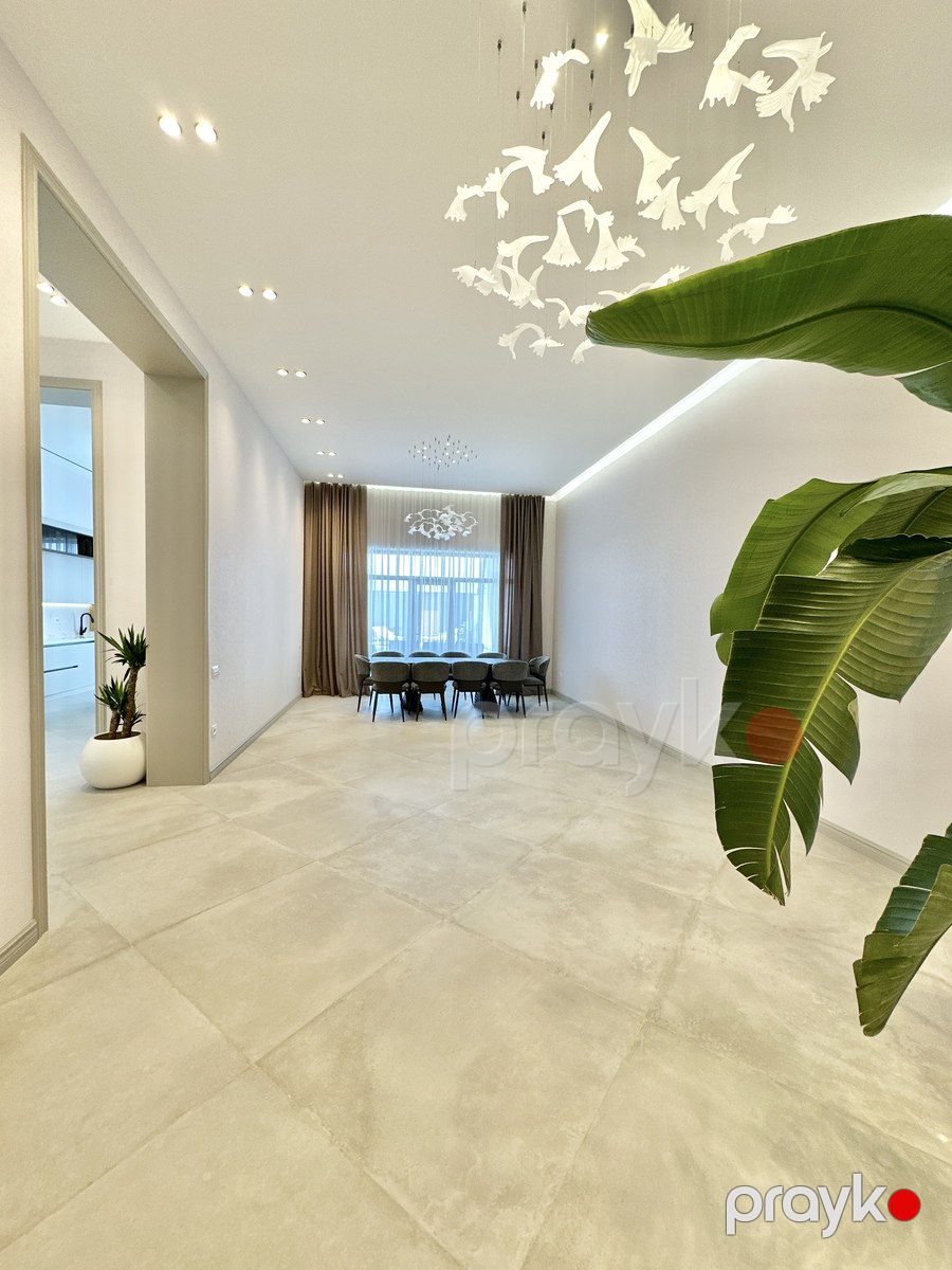Satılır 5 otaqlı həyət evi/bağ evi 220 m² — Ev, villa, Bakı (9)