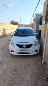 Nissan Sunny, 2013 il — Avtomobillər