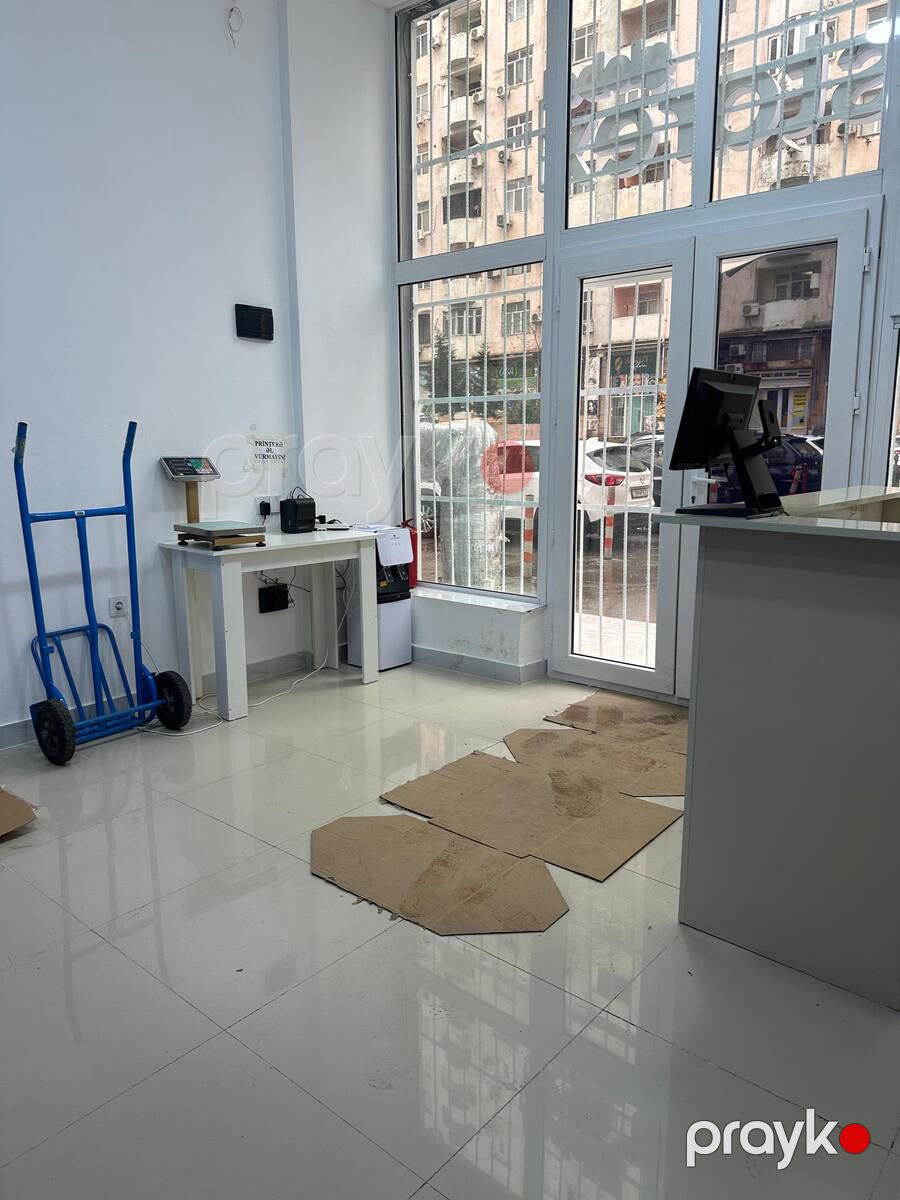 Satılır obyekt 237 m² — Əmlak, Bakı (3)