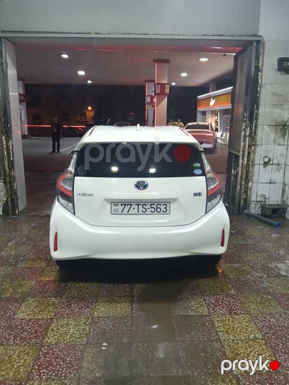 Toyota Aqua, 1.5 L, 0.9 kWh, 2020 il, 140 000 km — Avtomobillər, Bakı (5)