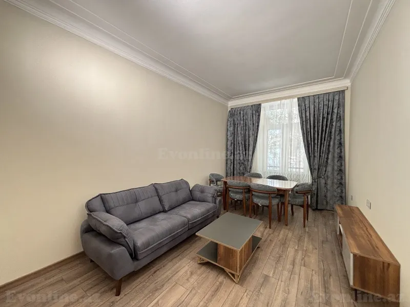 Kirayə verilir 4 otaqlı Mənzil Köhnə tikili 120 m² Bakı, Nəsimi r — Mənzil, Bakı (4)