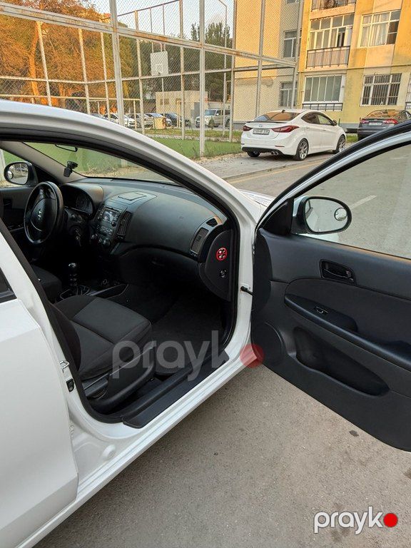 Hyundai i30, 1.4 L, 2007 il, 360 000 km — Avtomobillər, Sumqayıt (6)