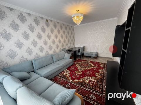 Satılır 2 otaqlı köhnə tikili 65 m² — Bakı