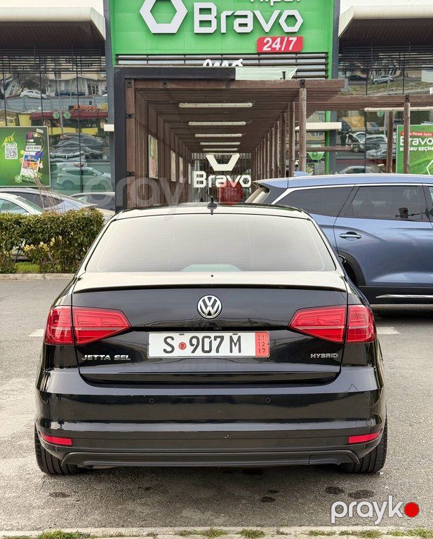 Volkswagen Jetta, 1.4 L, 1.1 kWh, 2015 il, 268 920 km — Avtomobillər, Bakı (5)