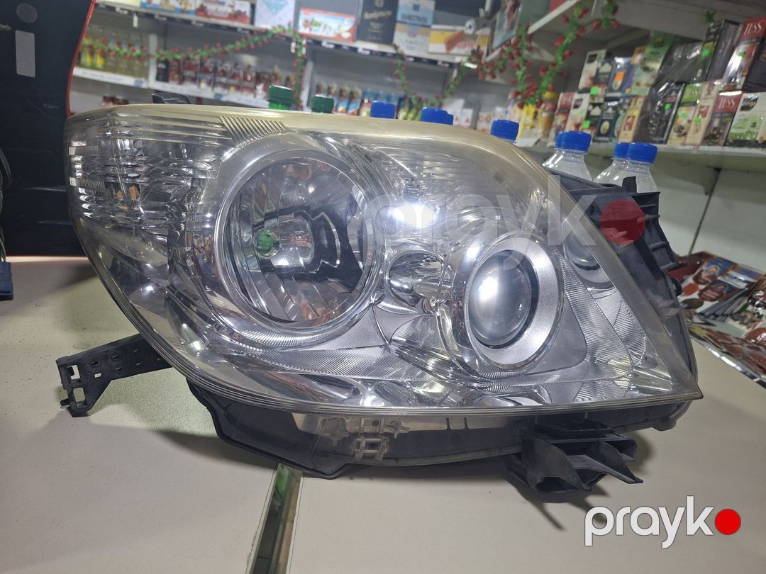 Toyota Land Cruiser Prado arxa işıqları — Ehtiyat hissələri və aksesuarlar, Bakı (2)