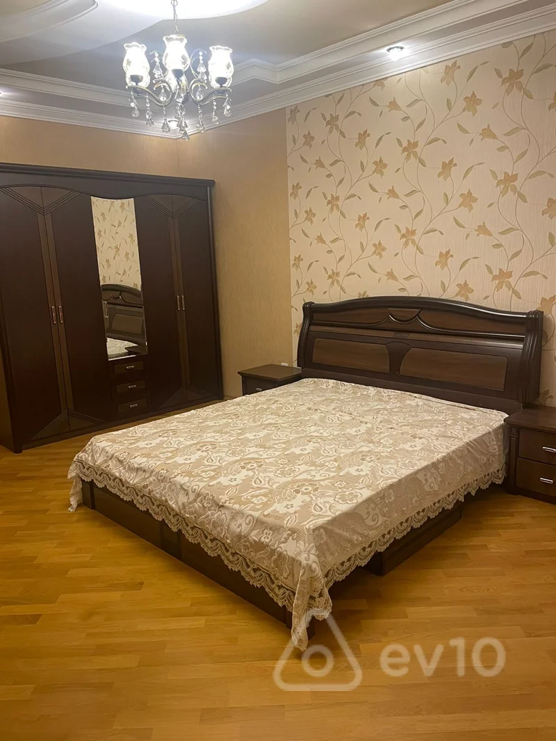 3 otaqlı mənzil, 147 m², Süleyman Vəzirov küçəsi — kirayə — Mənzil, Bakı (11)