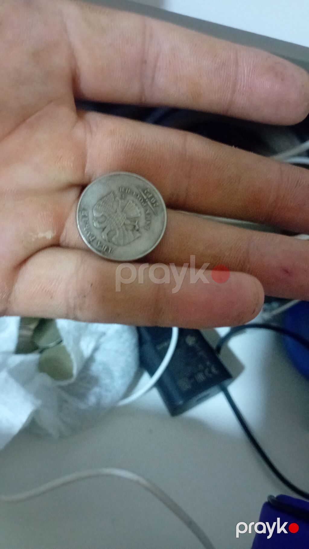 103 dene sike var burda bir manat verilir Kağız pul 15 mnatdi — Sikkələr, Bakı (2)