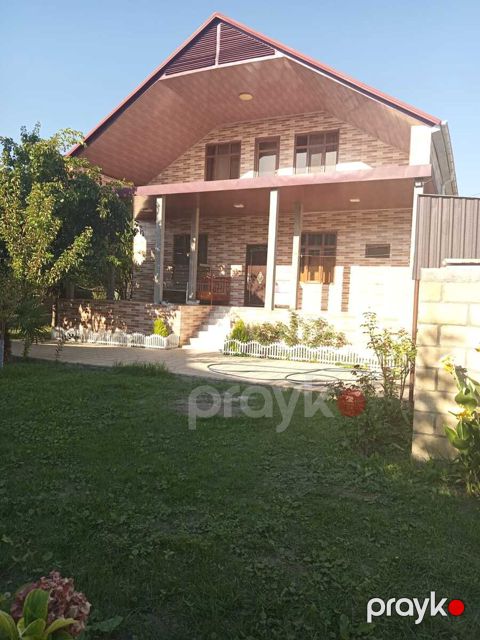 Satılır 3 otaqlı həyət evi/bağ evi 90 m² — Balakən
