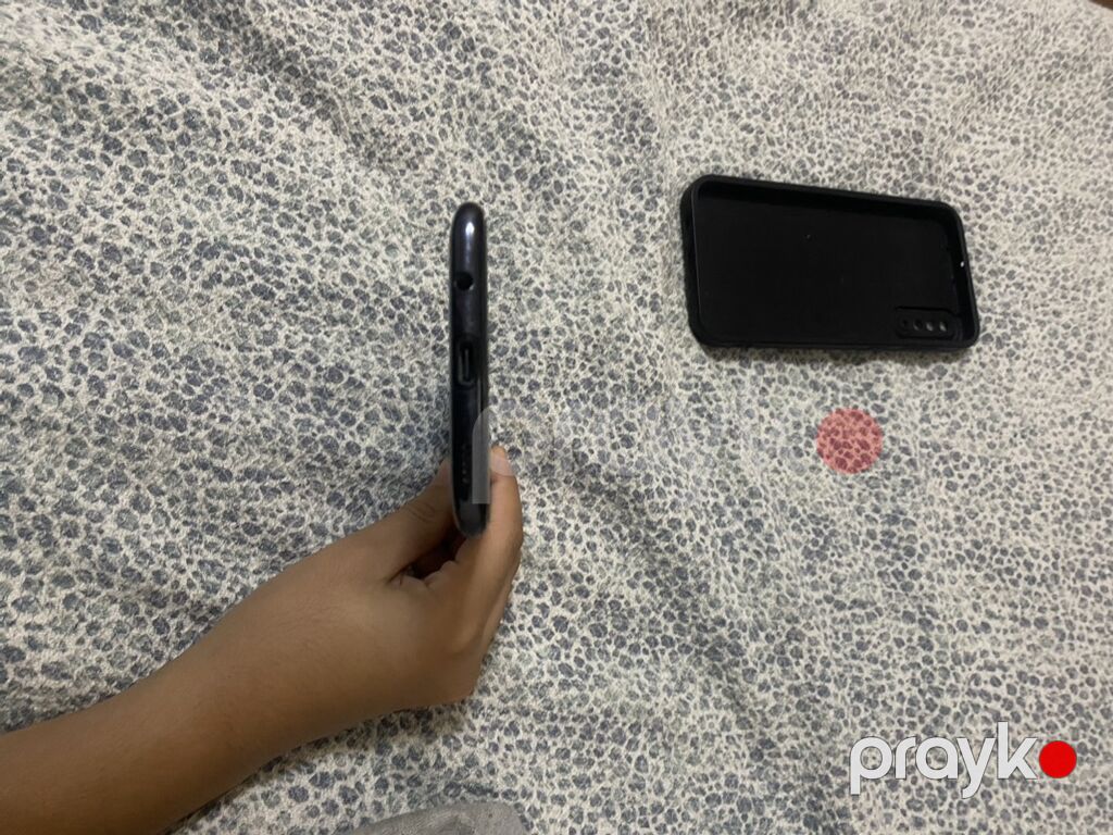 Samsung Galaxy A70, 128 GB, rəng - Qara, Barmaq izi — Samsung, Bakı (5)