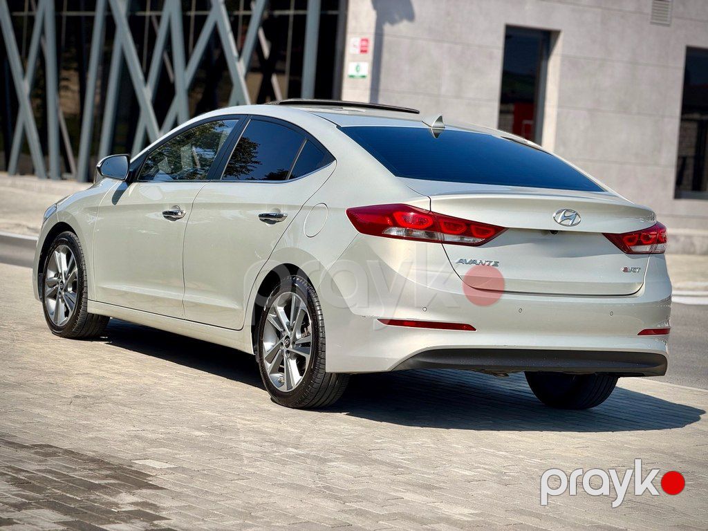 Hyundai Avante, 1.6 L, 2016 il, 109 000 km — Avtomobillər, Bakı (9)