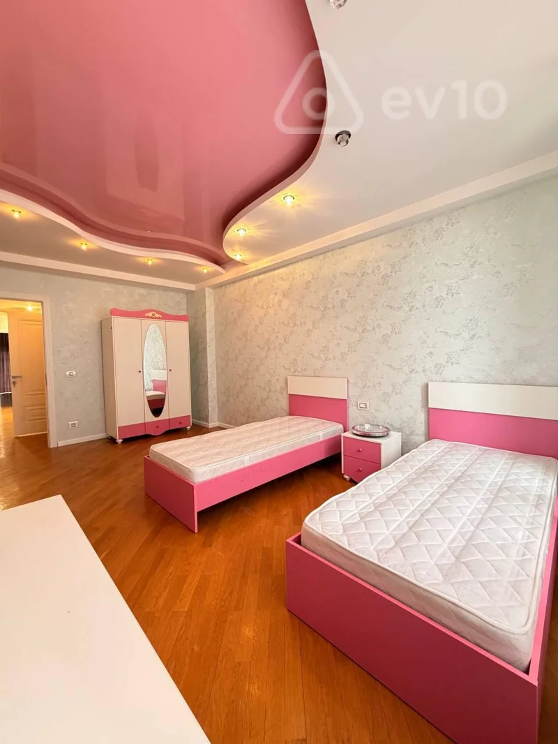 3 otaqlı mənzil, 150 m², Nəcəfqulu Rəfiyev 34 — kirayə — Mənzil, Bakı (11)