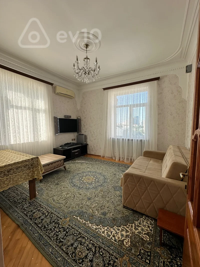 2 otaqlı mənzil, 61 m², Nərimanov pr küç — kirayə — Bakı