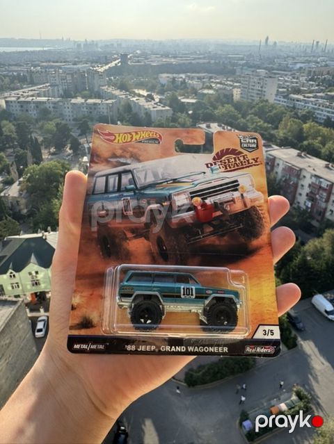 Hot Wheels Premium Jeep Grand Wagoneer — Bakı
