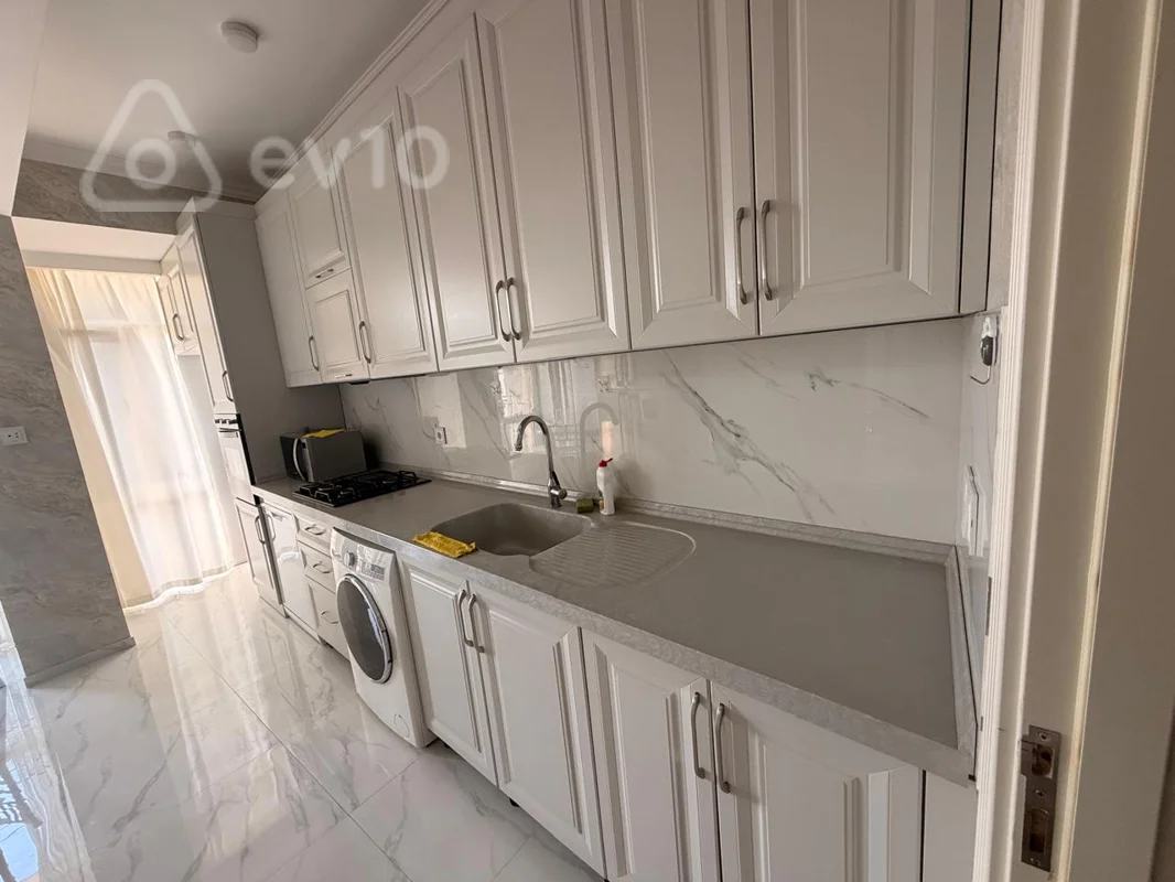 3 otaqlı mənzil, 100 m², ZərgərPalan — kirayə — Mənzil, Bakı (12)