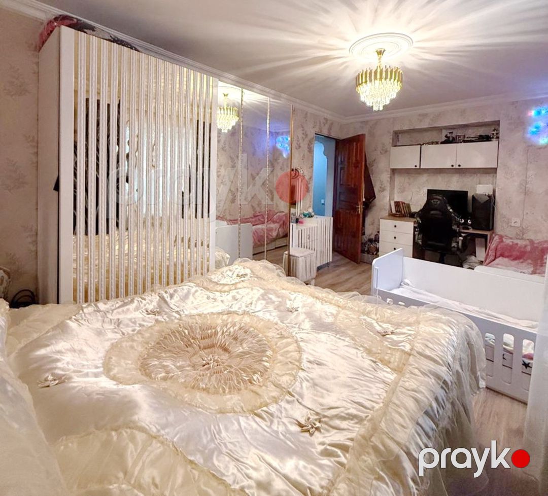 Satılır 4 otaqlı köhnə tikili 86 m² — Mənzil, Bakı (5)