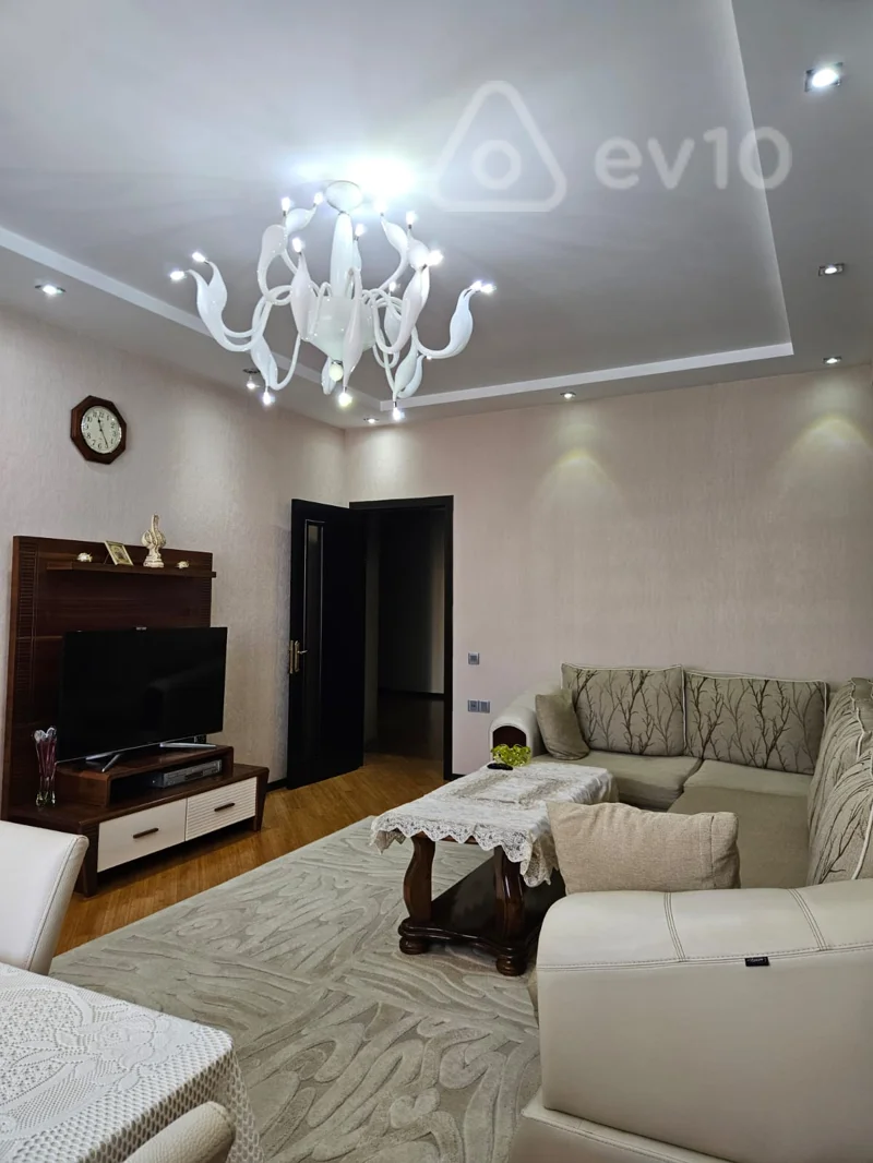 3 otaqlı mənzil, 100 m², Sübhi Salayev — Mənzil, Bakı (12)