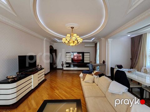 Satılır 4 otaqlı yeni tikili 206 m² — Bakı