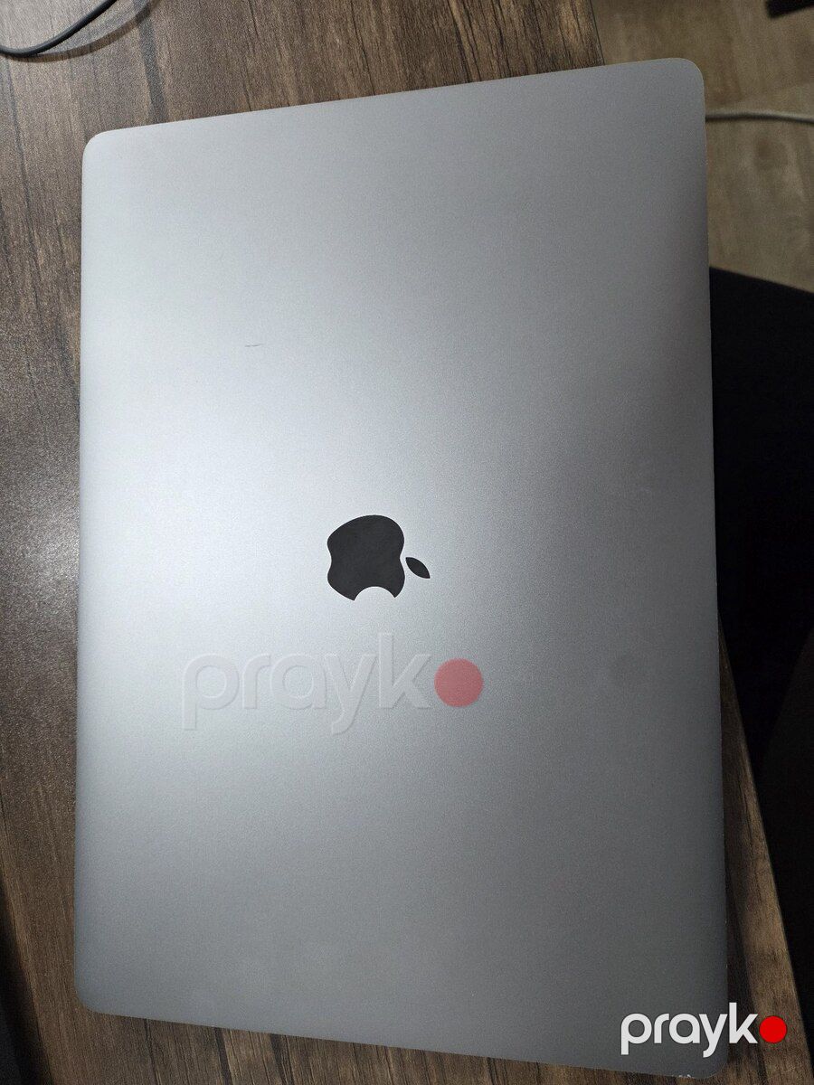 Macbook pro 15 i9 — Noutbuklar, Bakı (8)