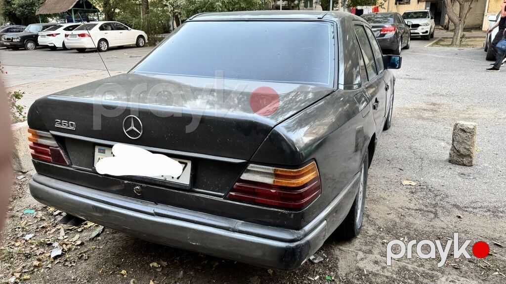 Mercedes-Benz 260: 2.6 l Sedan — Avtomobillər, Bakı (5)