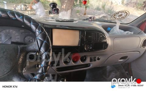 Ford Transit: 2.5 l 1999 il 200000 km Sedan