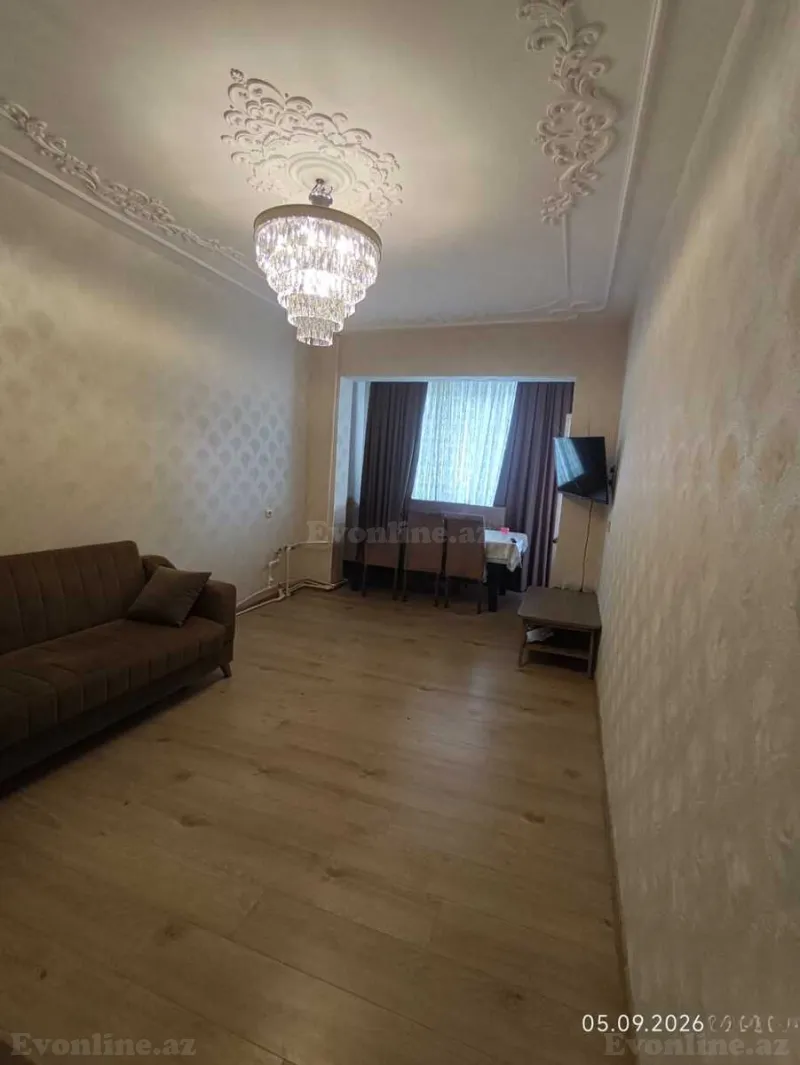Satılır 3 otaqlı Mənzil Köhnə tikili 70 m² Bakı, Xətai r., Əhmədli m., Əhmədli — Bakı