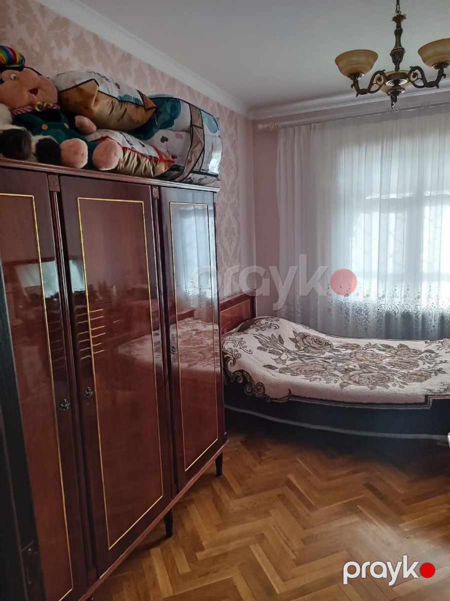 Satılır 5 otaqlı köhnə tikili 143 m² — Mənzil, Bakı (11)