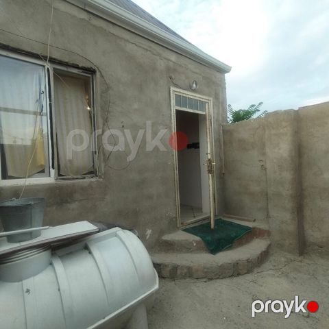 100 kv. m, 2 otaqlı, Kombi, Qaz, İşıq — Bakı