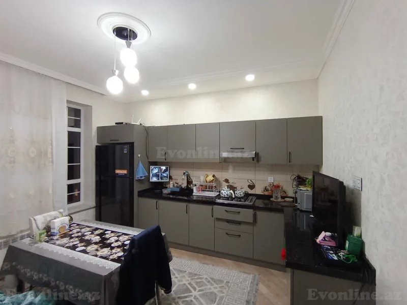 Satılır 4 otaqlı Həyət evi 180 m² Bakı, Sabunçu r., Zabrat — Ev, villa, Bakı (4)