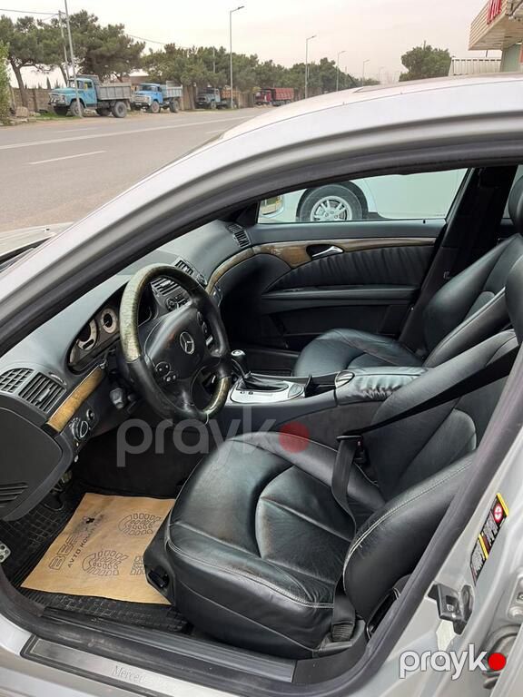 Mercedes E 320, 3.2 L, 2003 il, 337 500 km — Avtomobillər, Bakı (7)