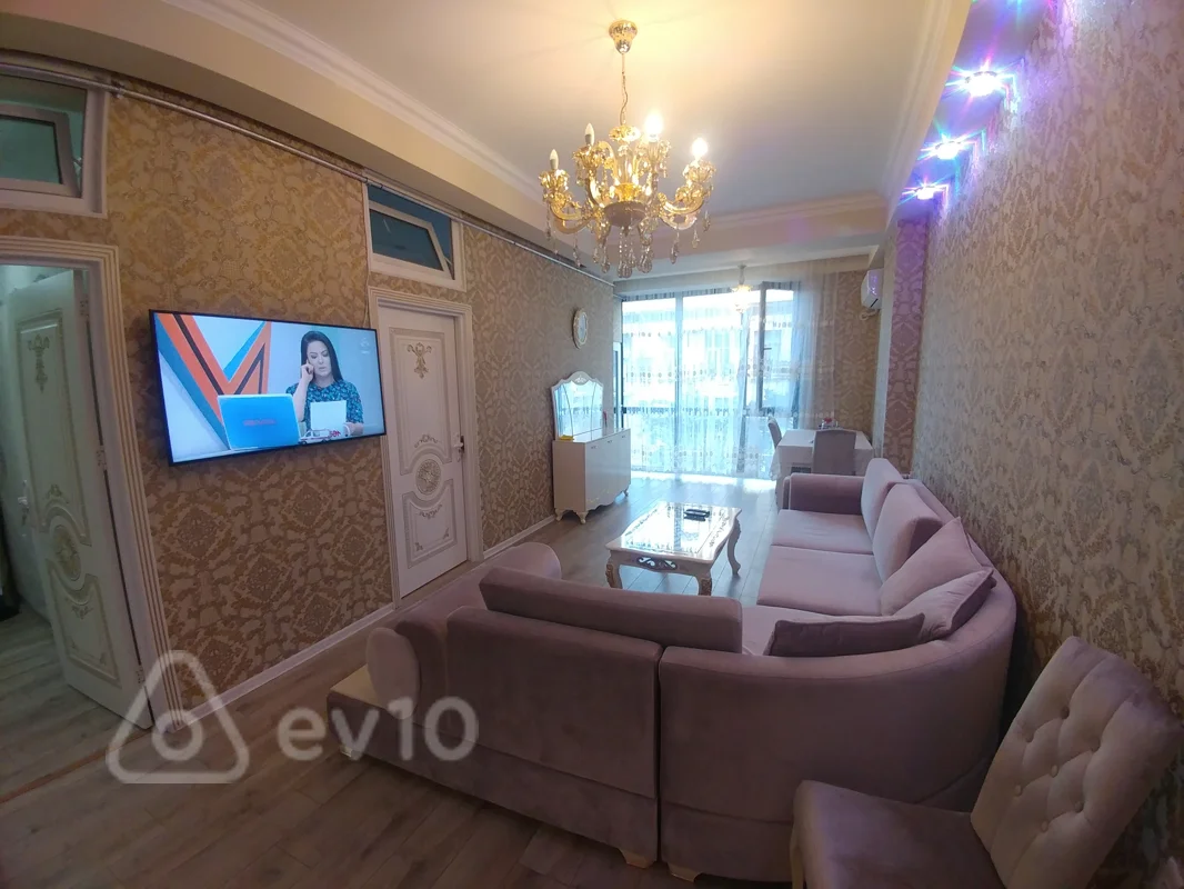 3 otaqlı mənzil, 80 m², Səbayıl rayonu,İçərişəhər mt/s-na,Axundov Bağına yaxın 3 otaqlı super təmirli ev kirayə verilir. — kirayə — Mənzil, Bakı (4)