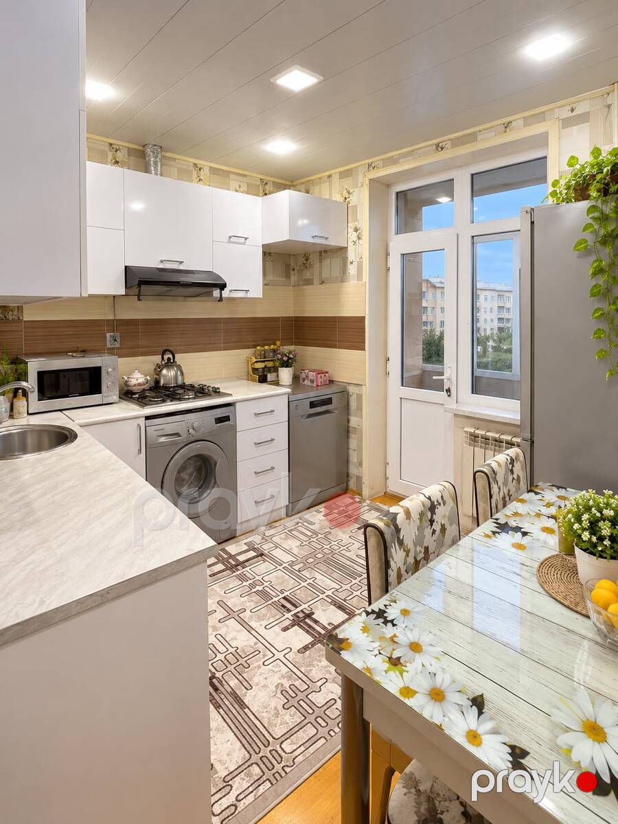 Satılır 3 otaqlı köhnə tikili 85 m² — Mənzil, Bakı (6)