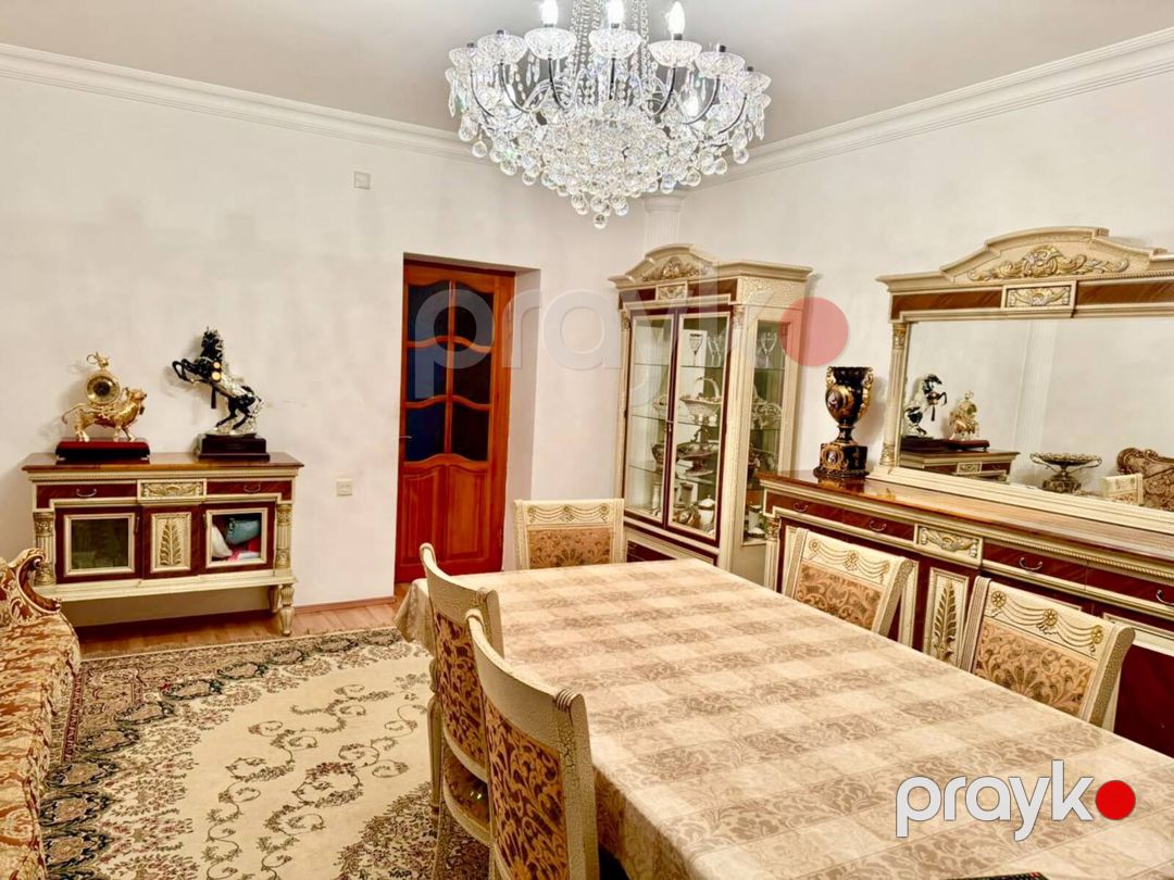Satılır 3 otaqlı köhnə tikili 108 m² — Mənzil, Bakı (2)