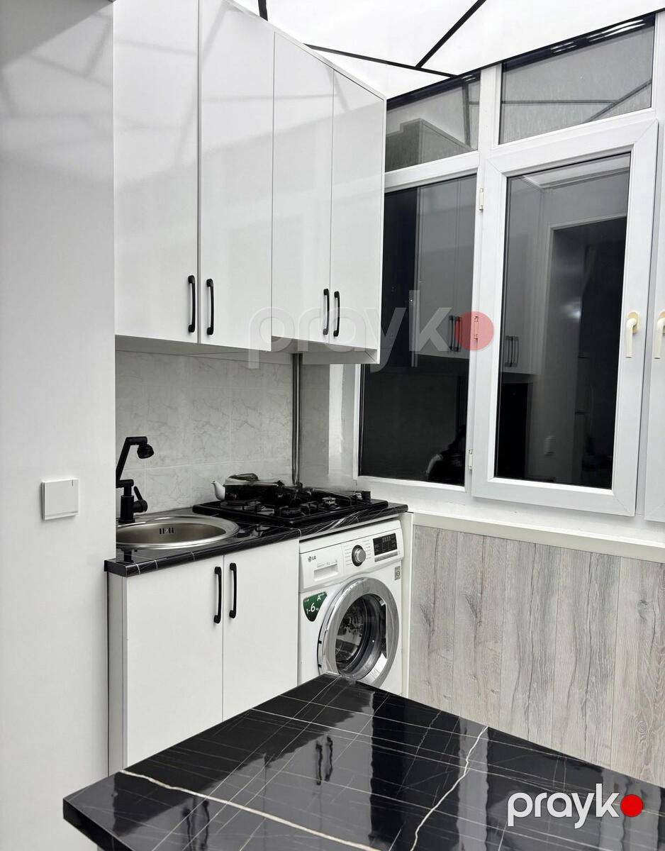 Satılır 2 otaqlı köhnə tikili 40 m² — Mənzil, Bakı (7)