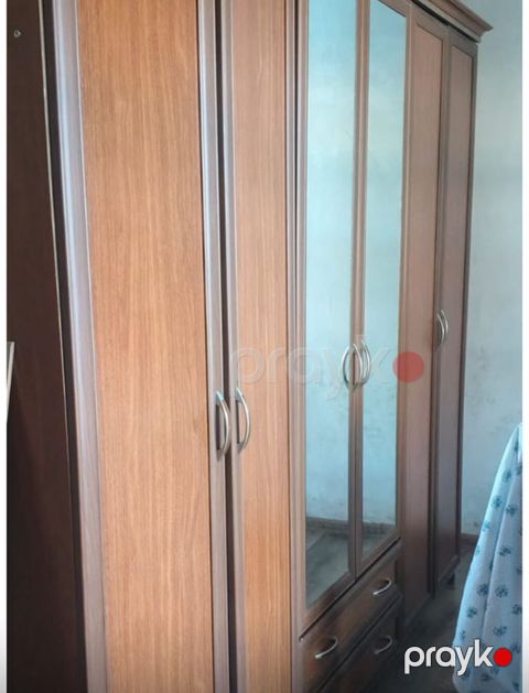 Geniş funksionallı 4 qapılı şkaf - Material: ağac teksturalı laminat — Digah