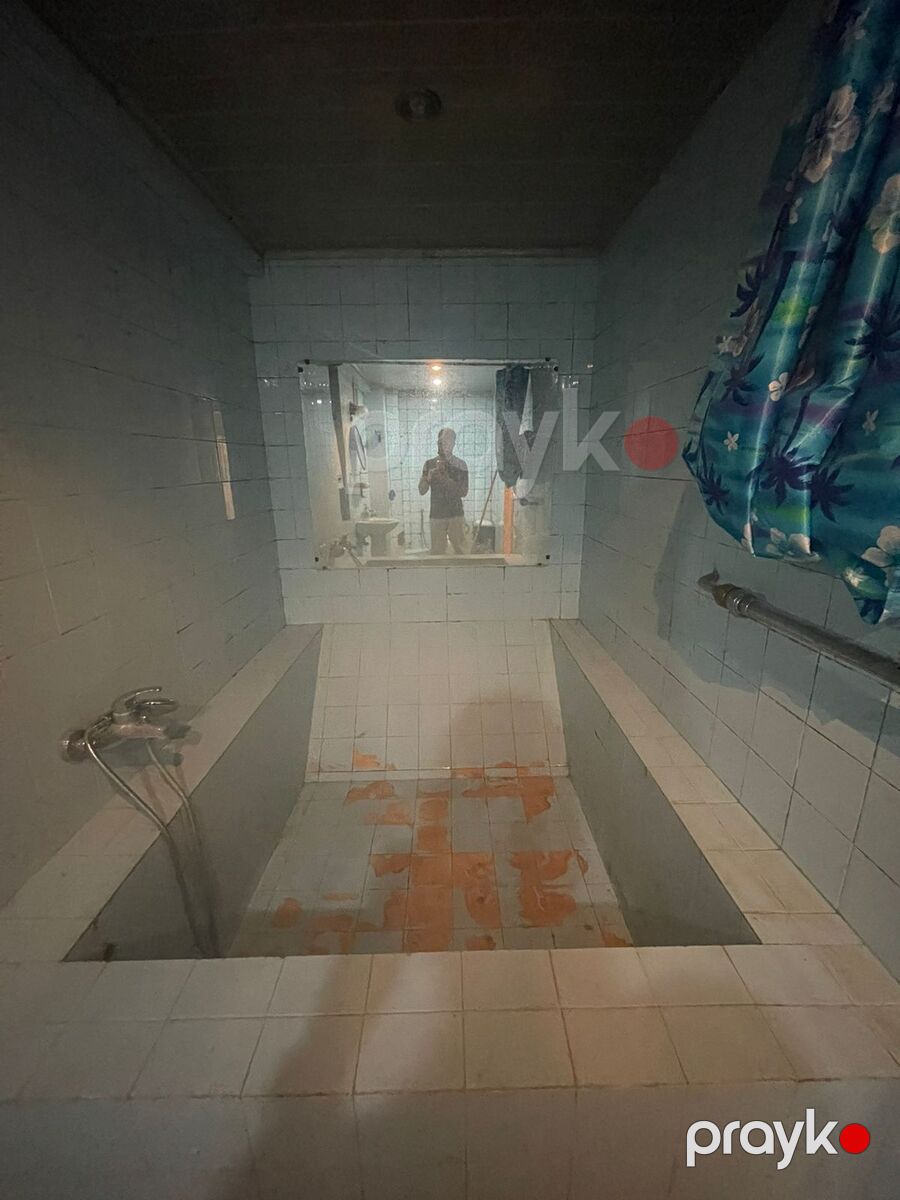 Satılır 2 otaqlı köhnə tikili 83 m² — Mənzil, Bakı (11)