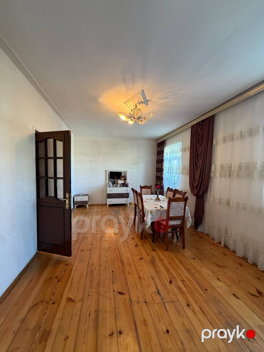 Satılır 6 otaqlı həyət evi/bağ evi 200 m² — Ev, villa, Bakı (2)
