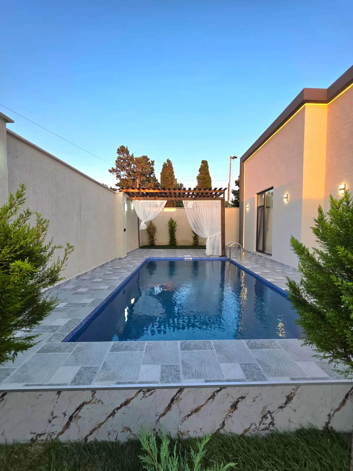 Şüvəlan, 4 otaqlı Həyət evi satılır - 160 m², 1 mərtəbə, 3.6 sot — Ev, villa, Bakı (4)