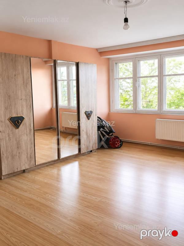 Satılır 5 otaqlı Bina evi menzil (Köhnə tikili), 120 m², Xətai rayonu — Mənzil, Bakı (12)