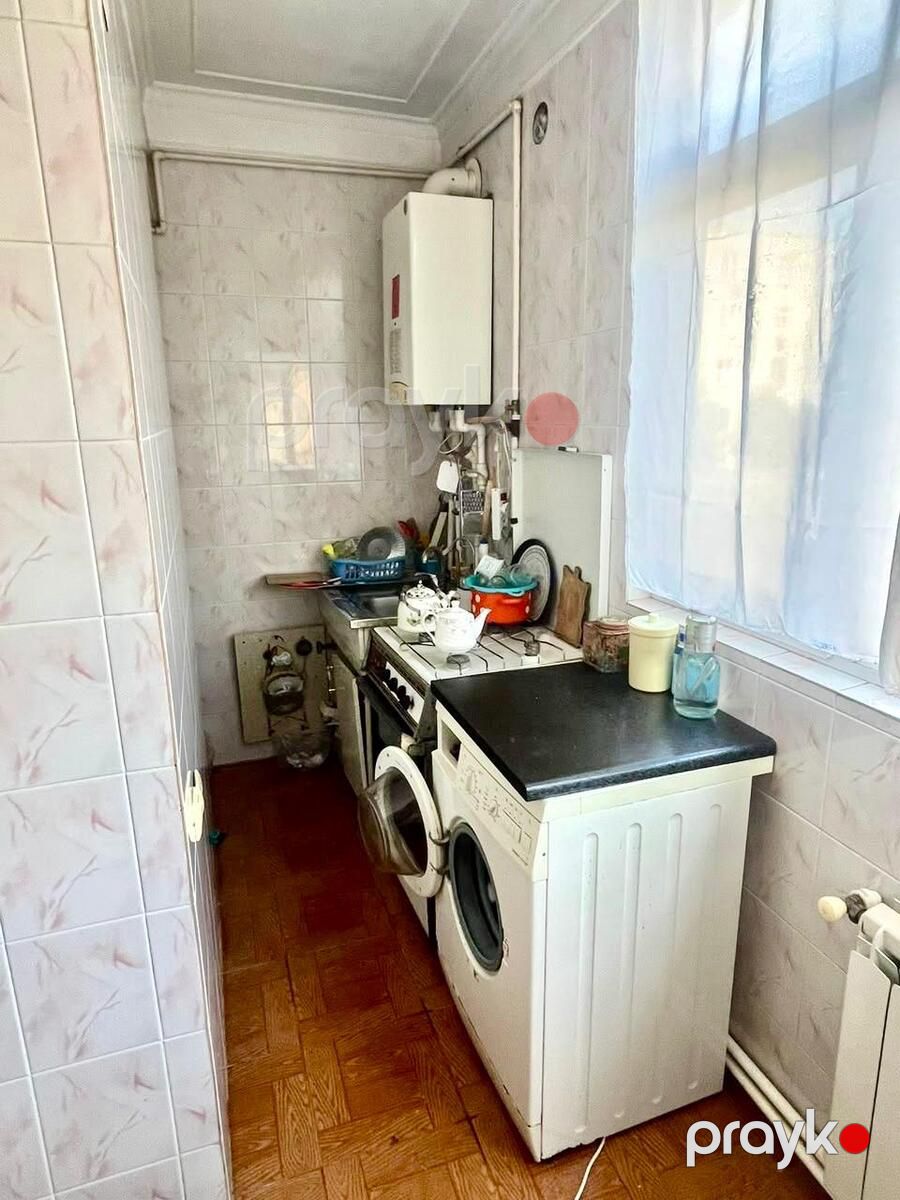Satılır 3 otaqlı köhnə tikili 100 m² — Mənzil, Bakı (9)