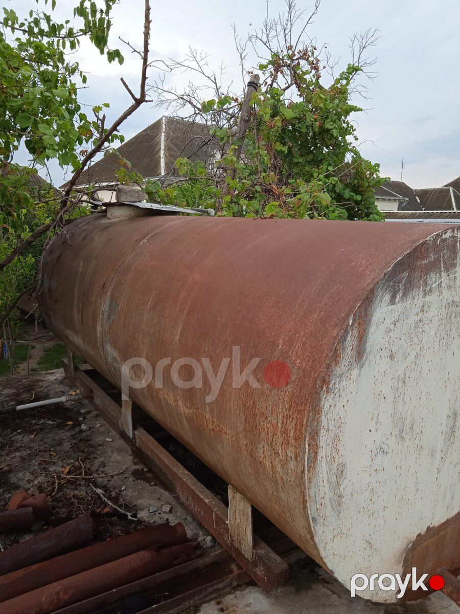 Su çəni — Dacha və bağ, Bakı (2)